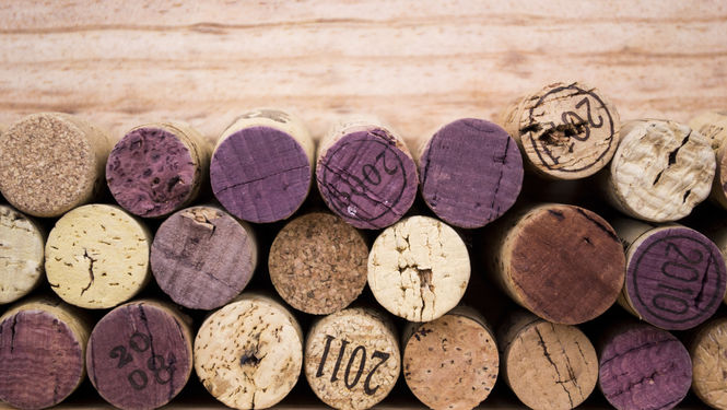 Corchos de vino tinto / Foto: Thinkstockphotos